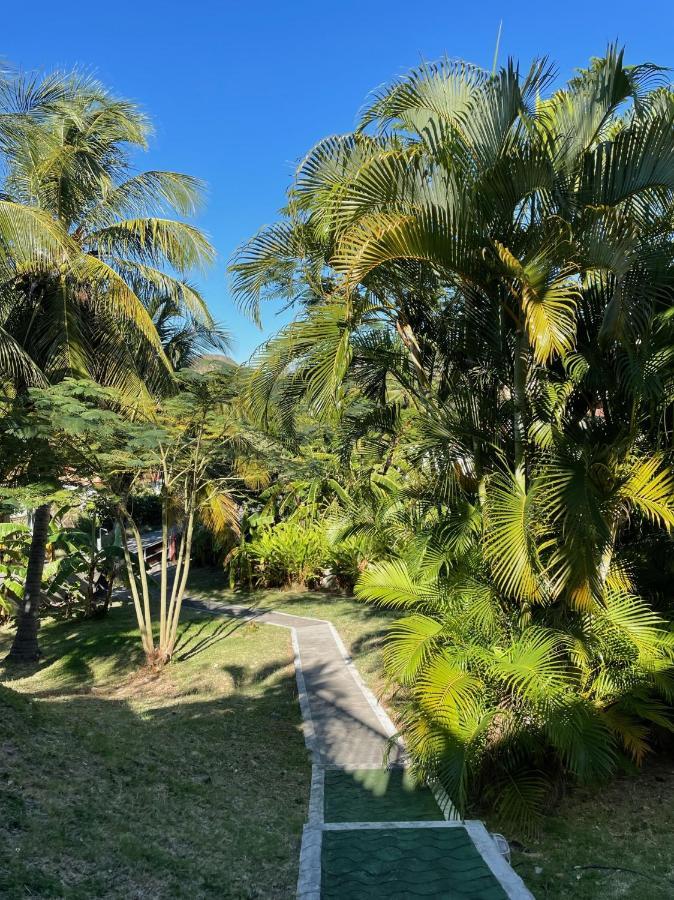 Jardin Sur Mer Terre-De-Haut Esterno foto